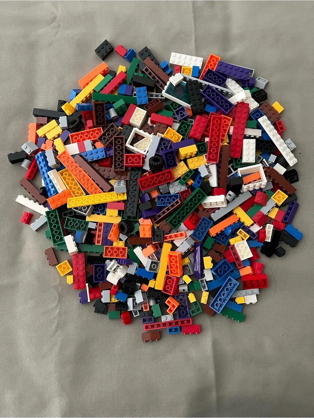 Burgkidz Building Blocks Storage Bin with 500+ Blocks - Creative Play Set